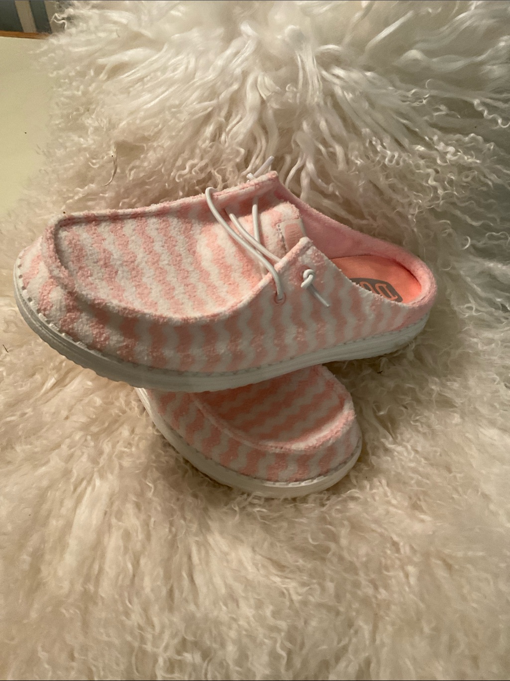 Hey Dude Pink & White Wavy Slip-On Mules